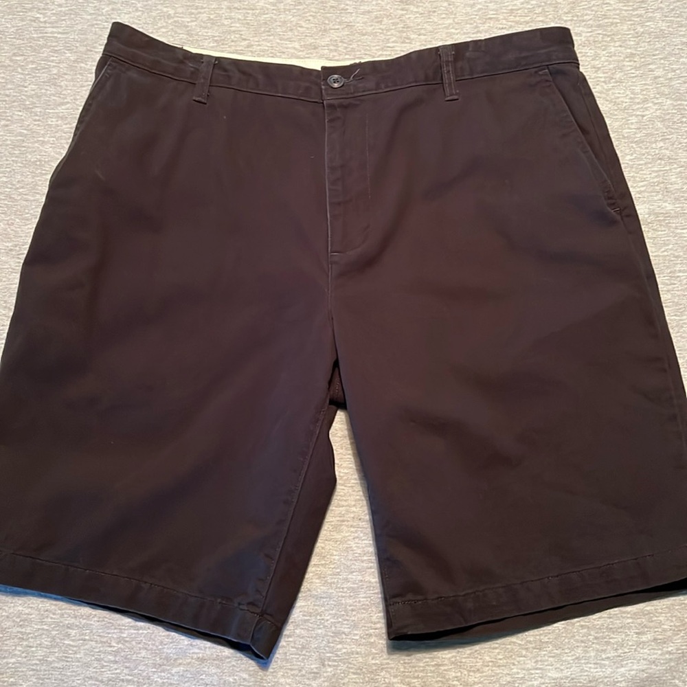 Dockers Ultimate 9” Shorts